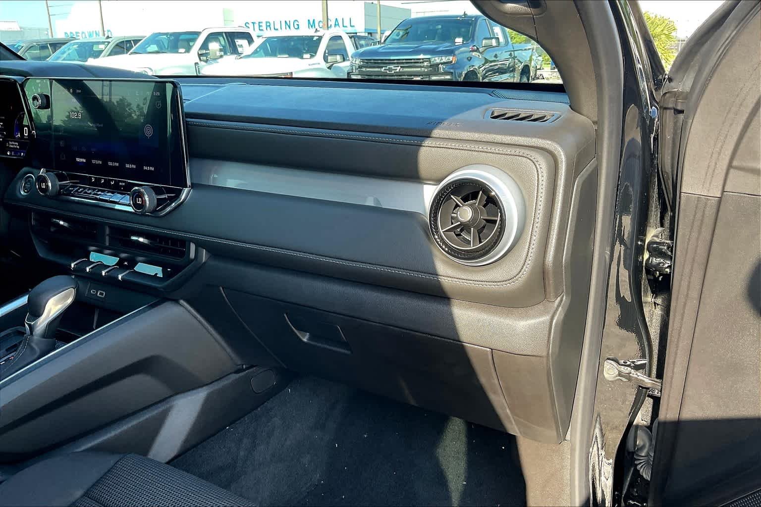 Used 2024 Black Chevrolet LT image 18