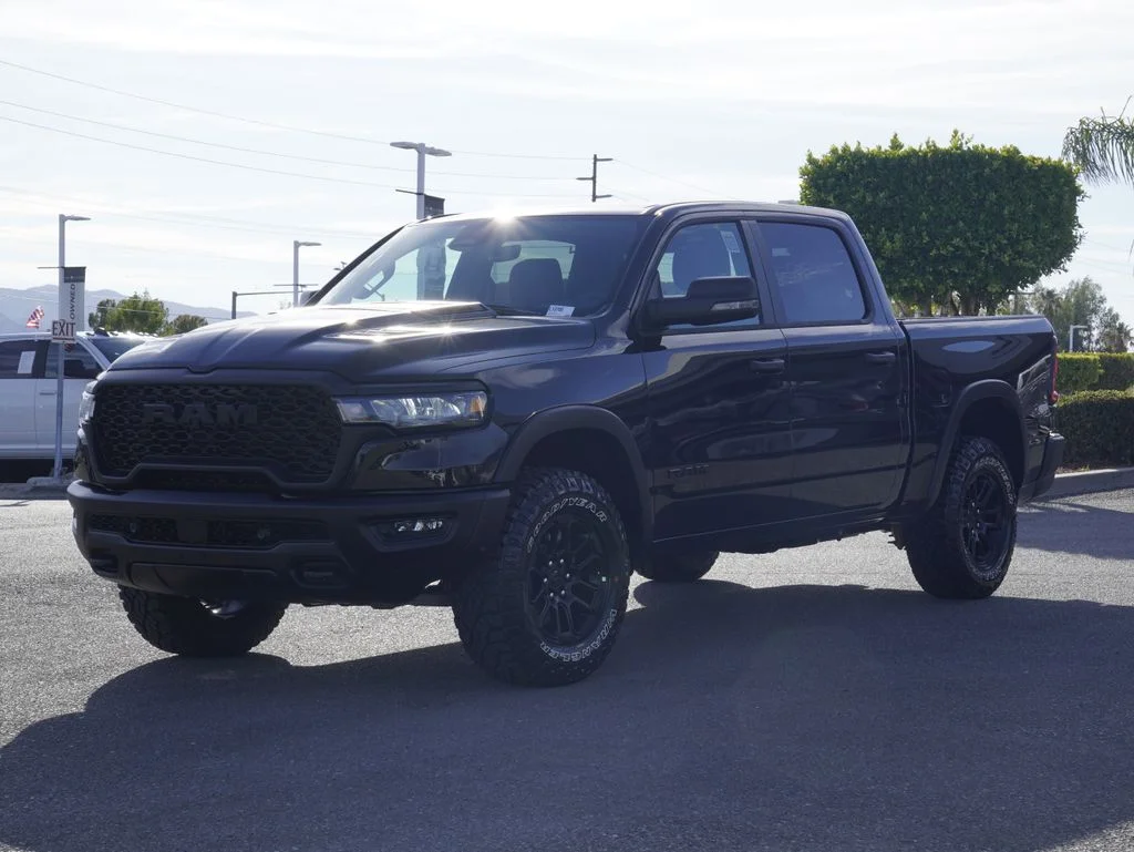 New 2026 Diamond Black Crystal Pearl-Coat Exterior Paint RAM Rebel image 7