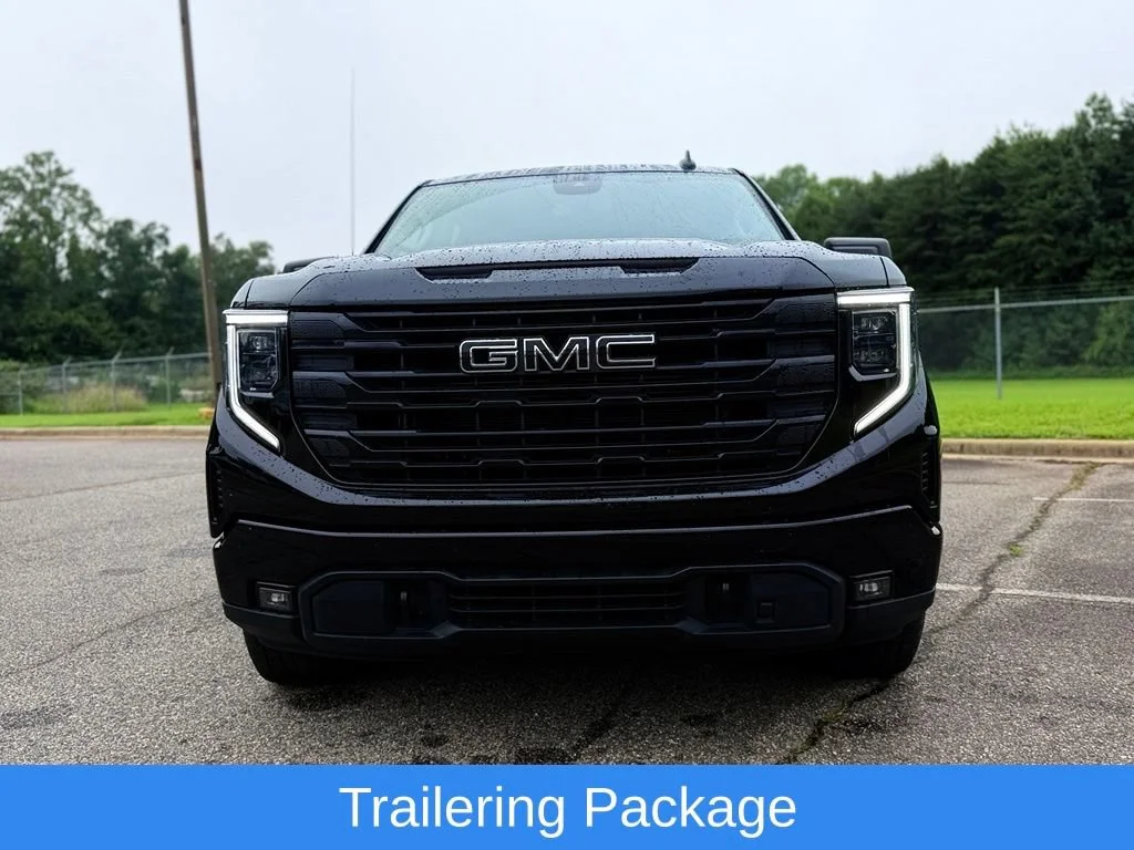 Used 2024 Onyx Black GMC Elevation image 13