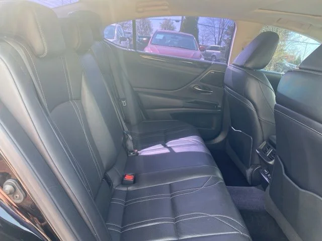 Used 2021 Black Lexus 300h Luxury image 24