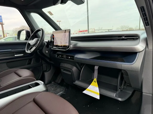 New 2025 Black Volkswagen PRO S RWD 1-Auto image 12