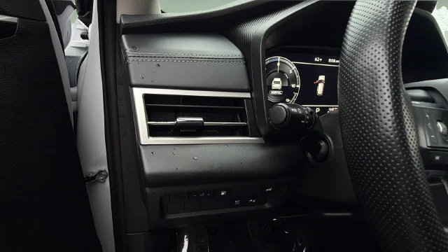 Used 2024  Mitsubishi SE Ralliart image 22