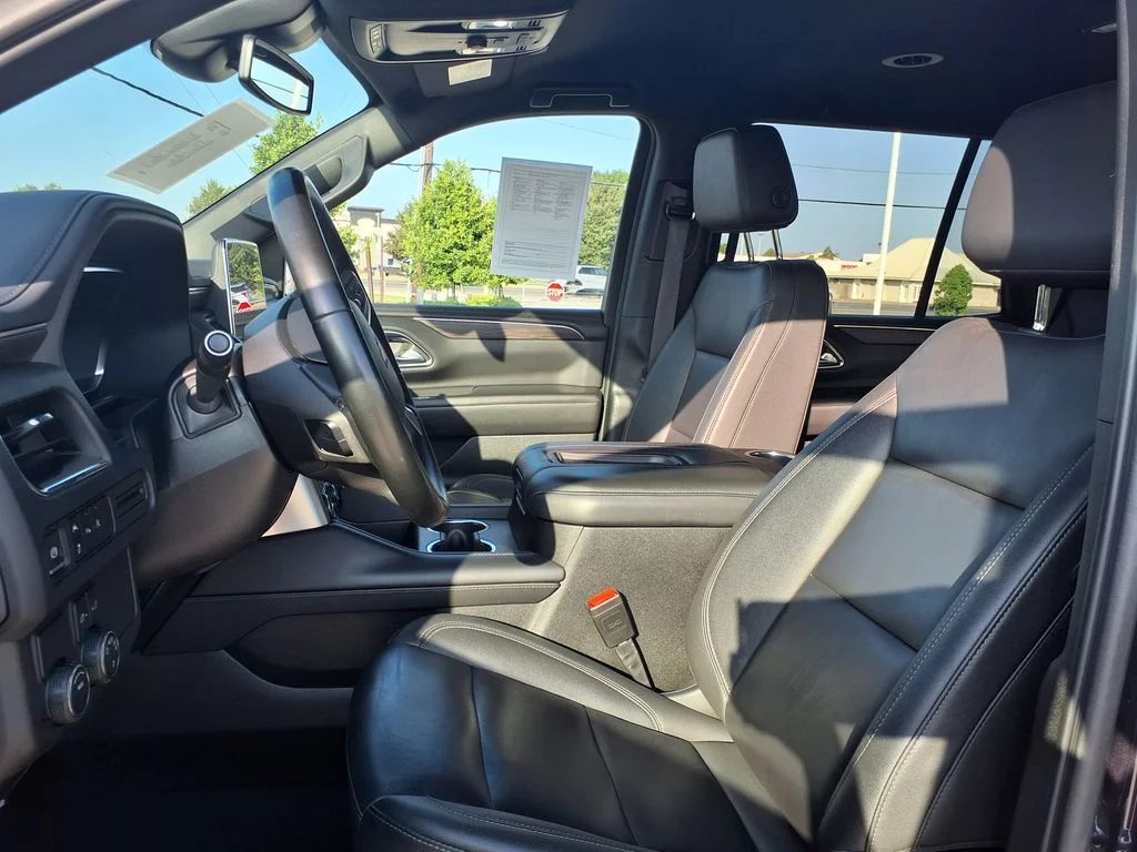 Used 2024 Gray Chevrolet LT image 17