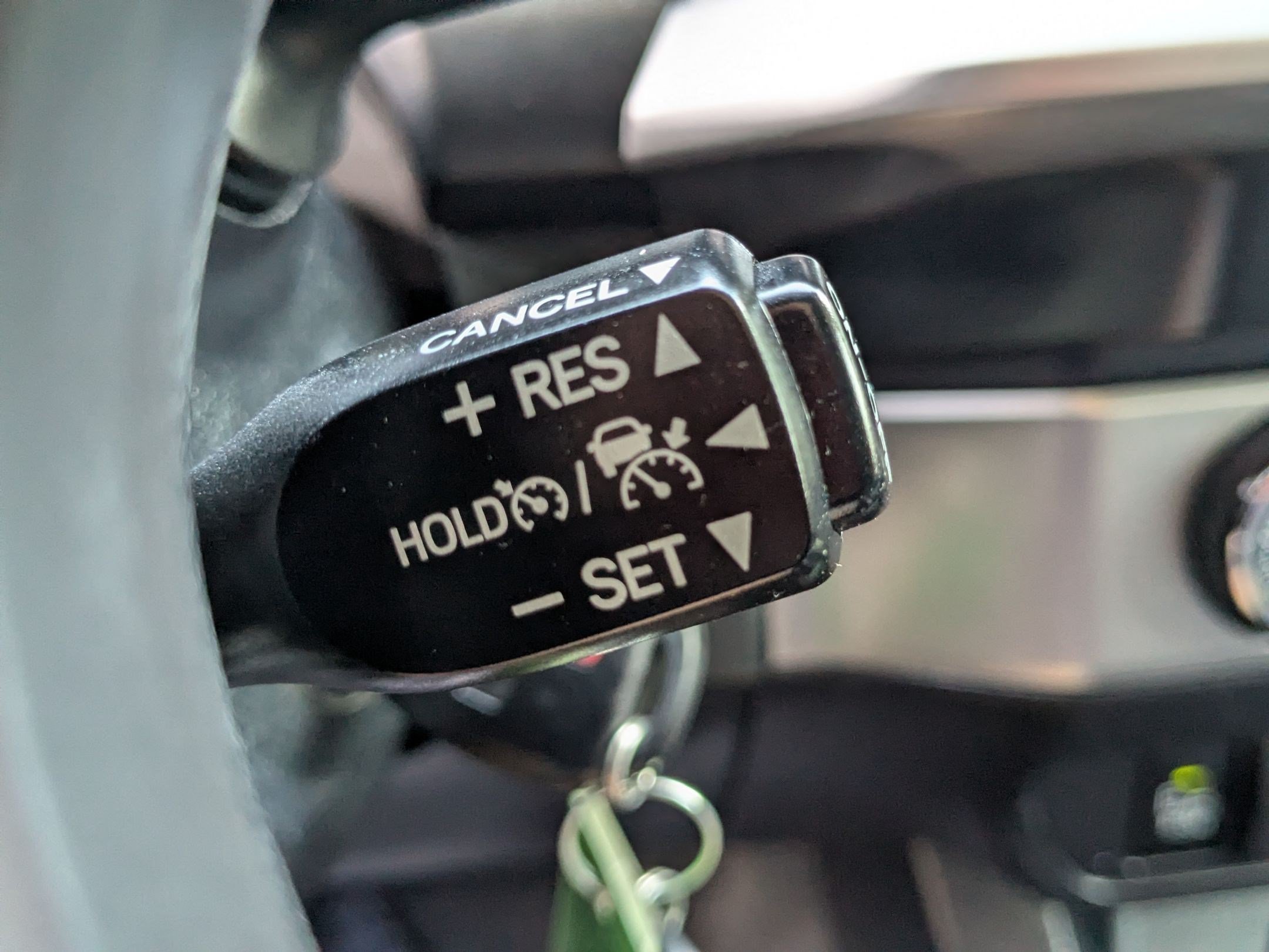 Used 2020 White Toyota SR5 V6 image 19