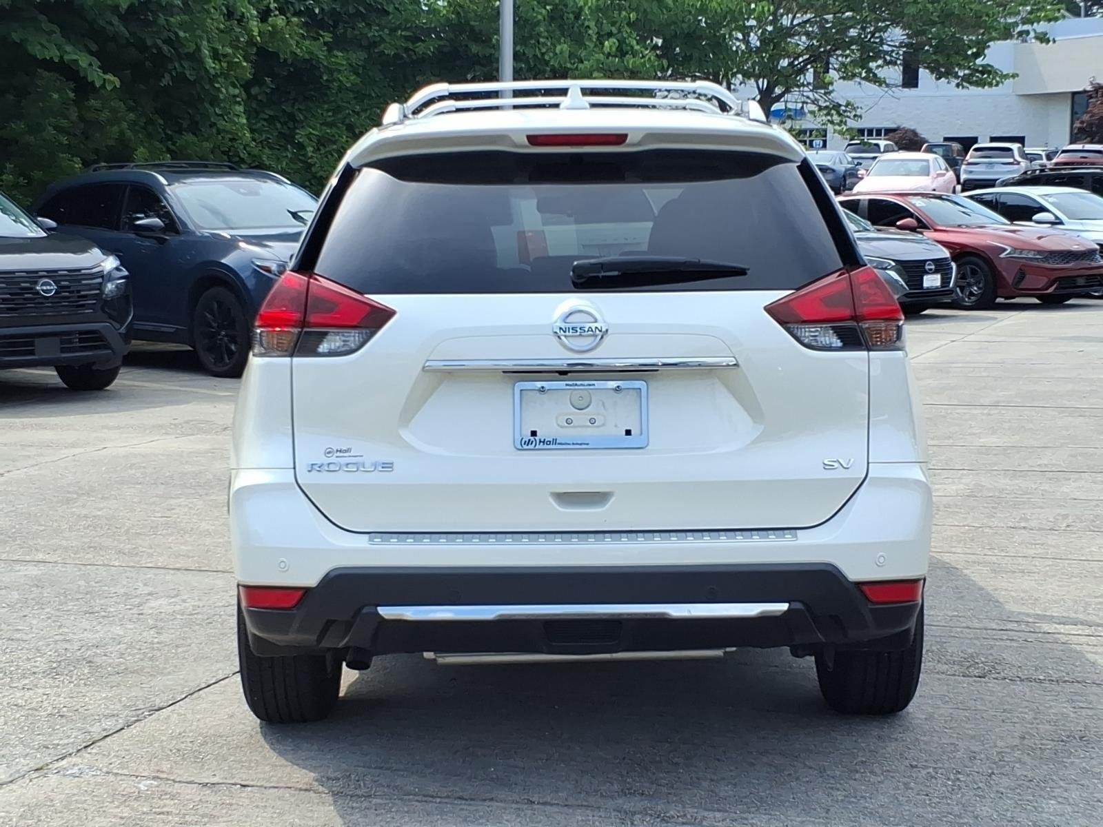 Used 2020 Pearl White Tricoat Nissan SV image 8