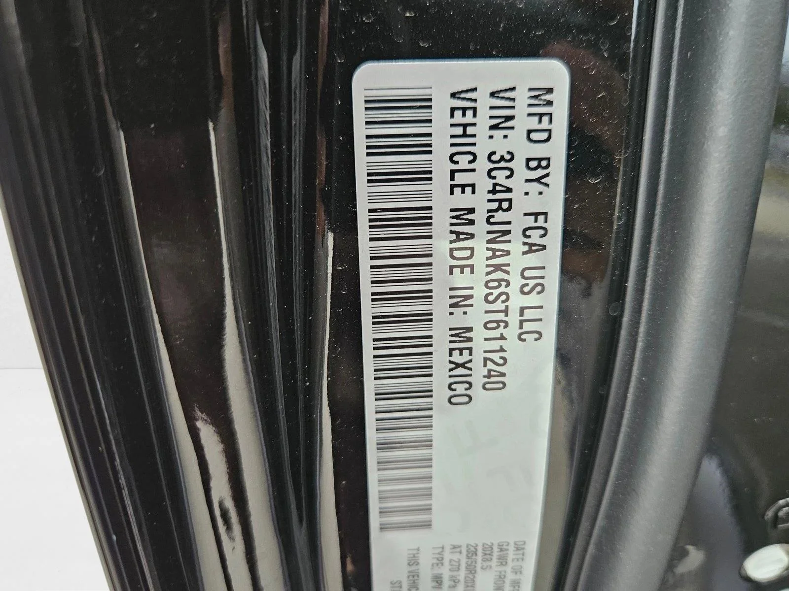 2025 Jeep Wagoneer S Launch Edition - Photo 17