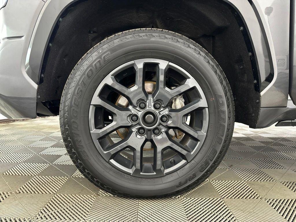 Used 2024 Magnetic Gray Metallic Toyota Platinum image 12