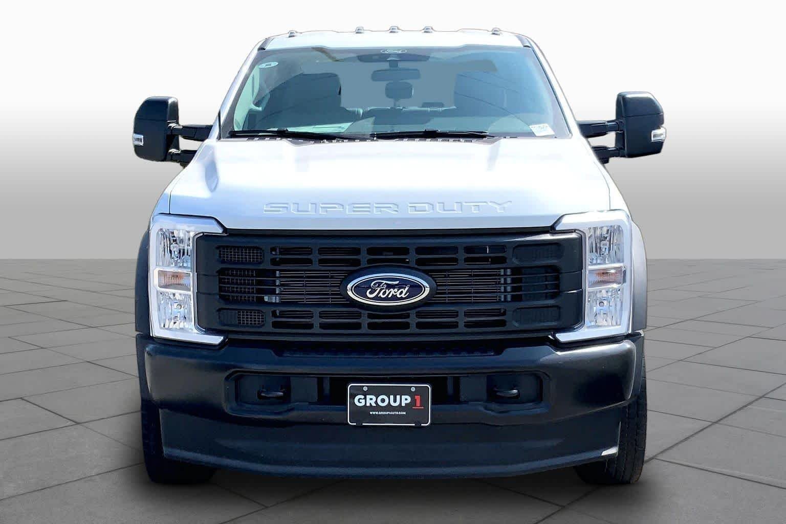 New 2026 Oxford White Ford F-550® XL image 2