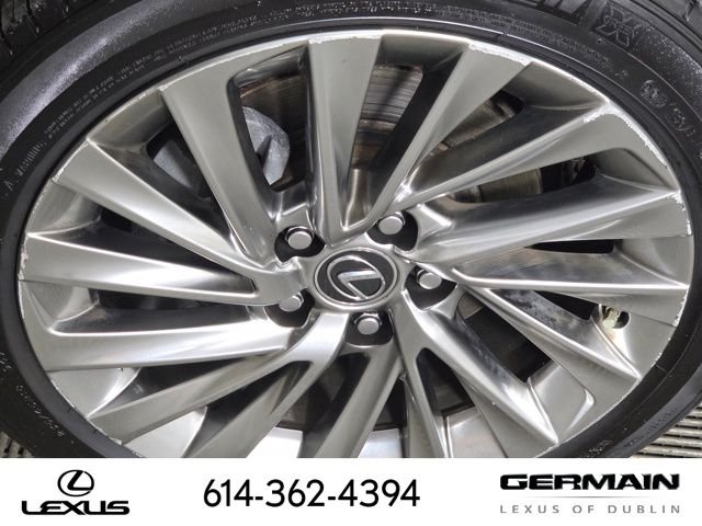 Used 2022  Lexus 250 image 11