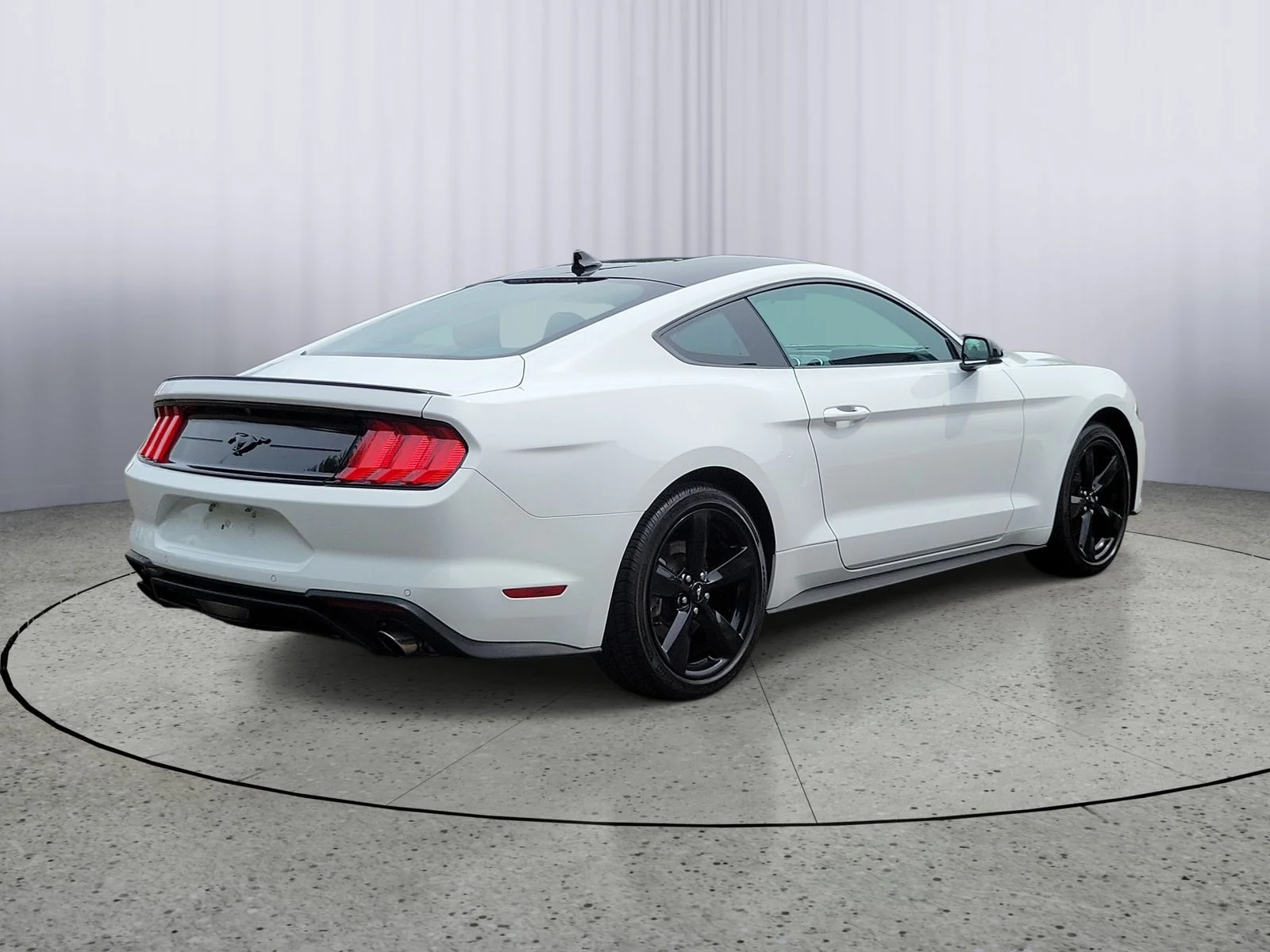 Used 2022 Oxford White Ford EcoBoost Premium image 3
