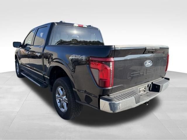 Used 2025 Black Ford XLT image 5