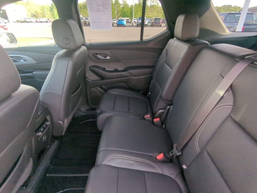 Used 2022 Silver Chevrolet LT Leather image 12