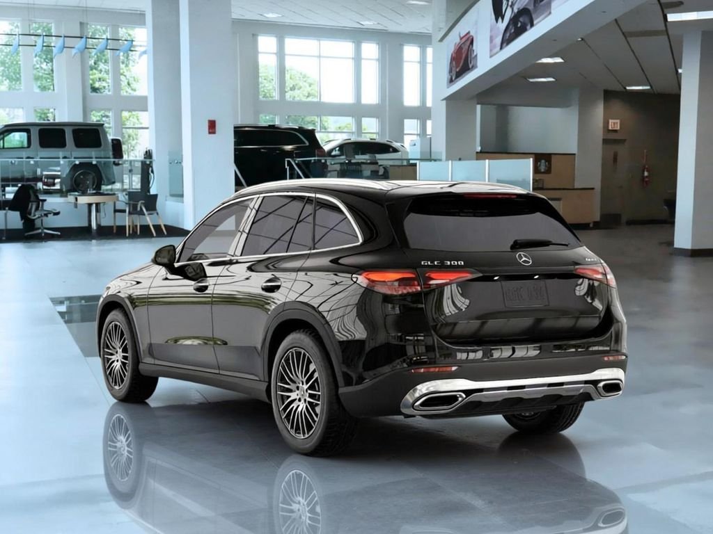 New 2026 Black Mercedes-Benz GLC 300 image 27