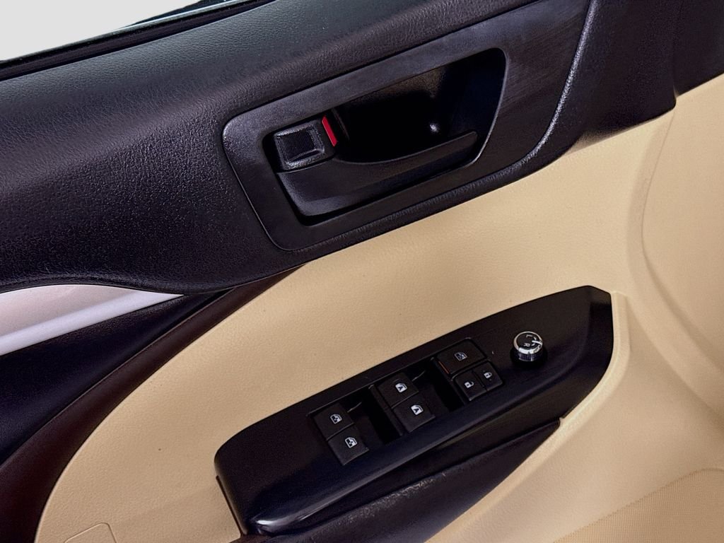 Used 2018 Walnut Toyota LE Plus image 23
