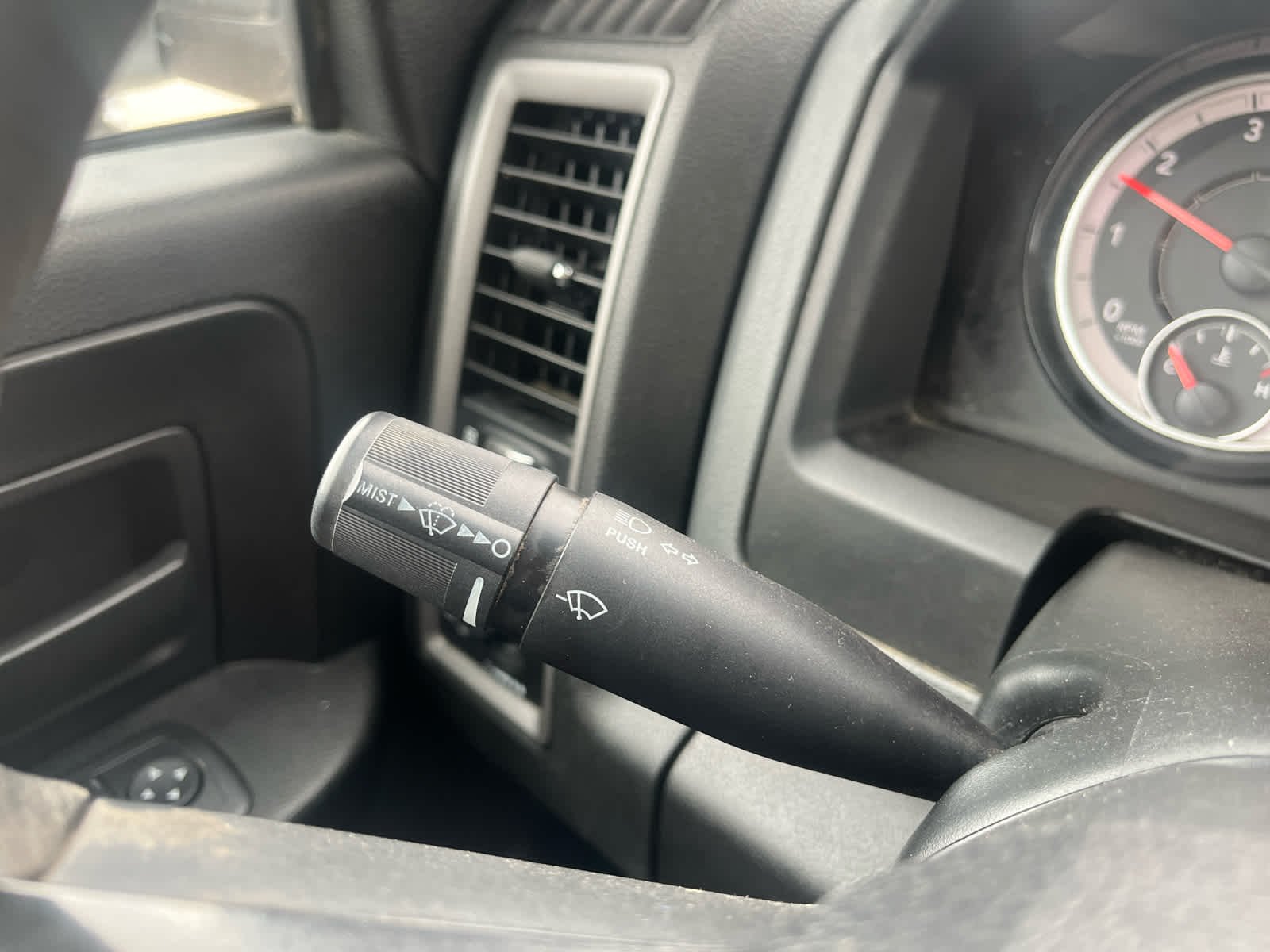 2019 RAM Ram 1500 Classic Tradesman - Photo 30