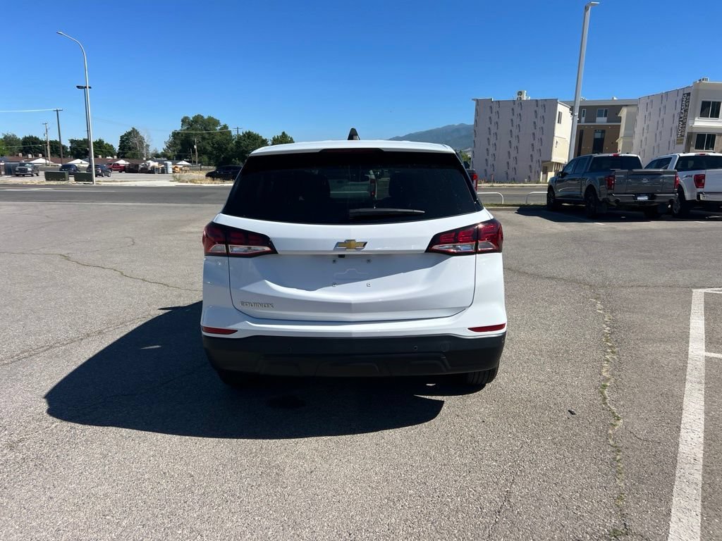 Used 2024 Summit White Chevrolet LS image 9