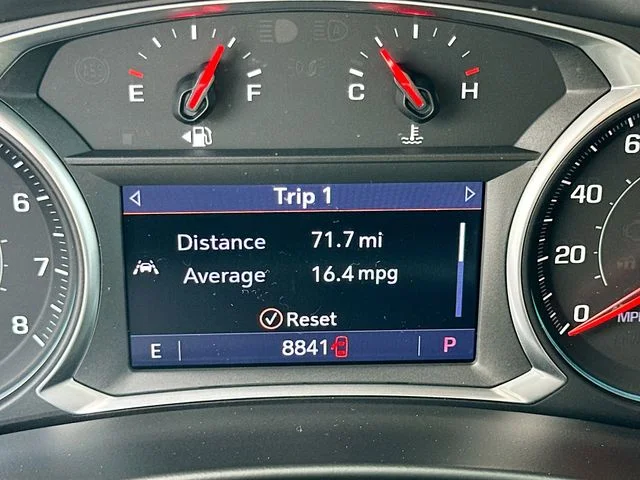Used 2020 Silver Chevrolet Premier image 12