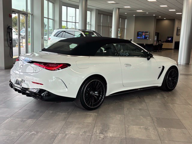 New 2026 MANUFAKTUR Moonlight White Metallic Mercedes-Benz AMG® CLE 53 4MATIC+ Cabriolet image 47