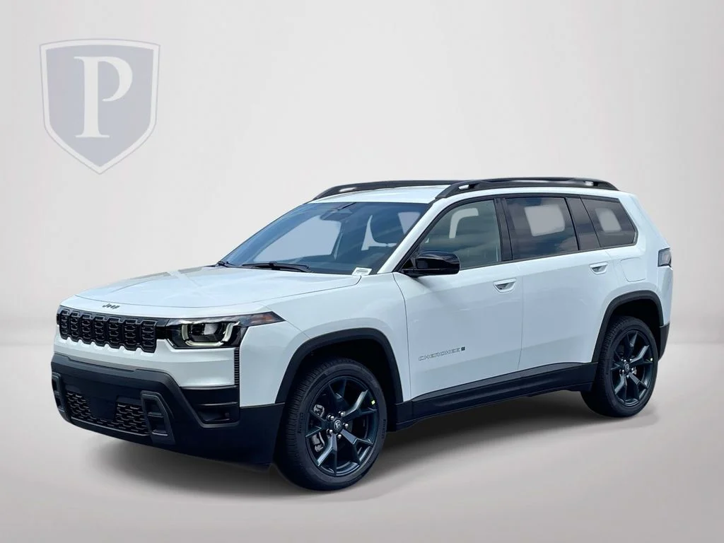 New 2026 Bright White Clearcoat Jeep Laredo image 4
