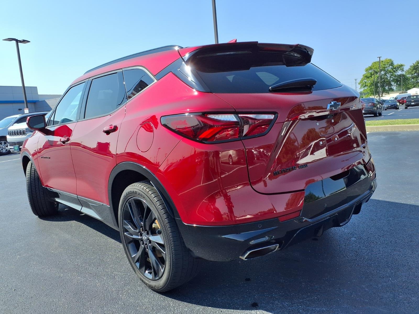 Used 2020 CAJUN RED TINTCOAT Chevrolet RS image 33