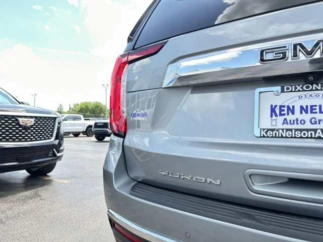 2024 GMC Yukon XL SLT - Photo 9