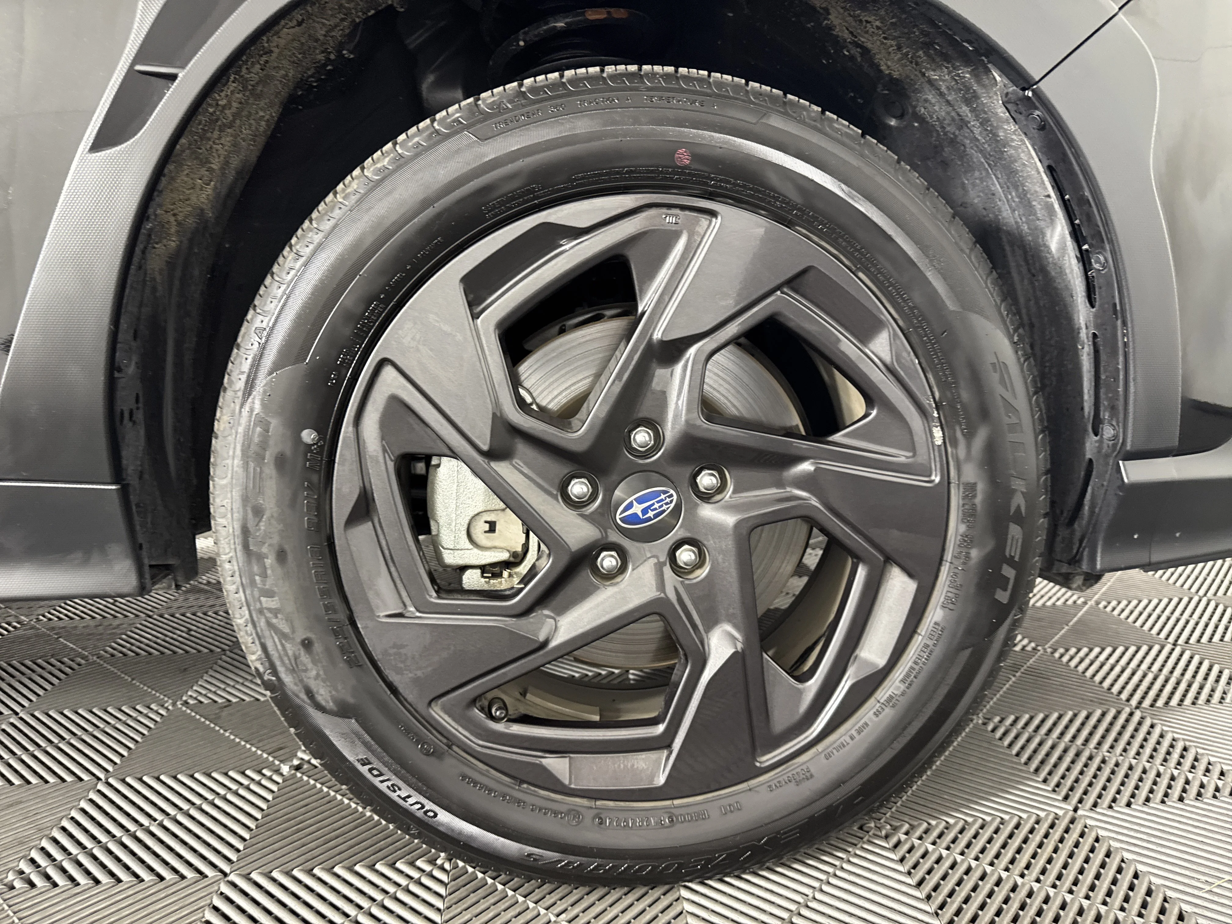 Certified Used 2025 Crystal Black Silica Subaru Sport image 28