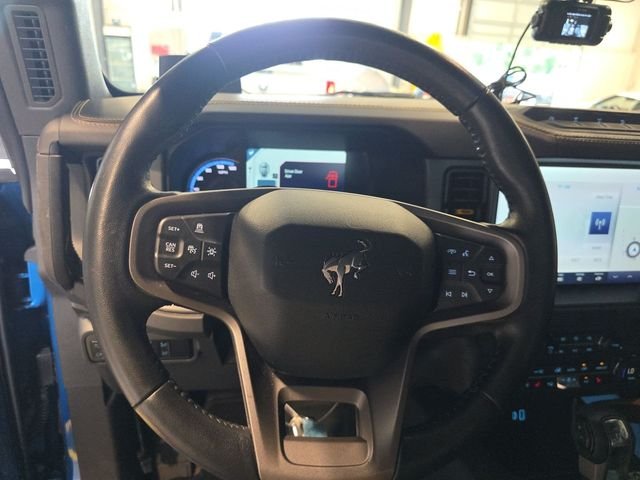 Used 2024 Blue Ford Badlands image 13