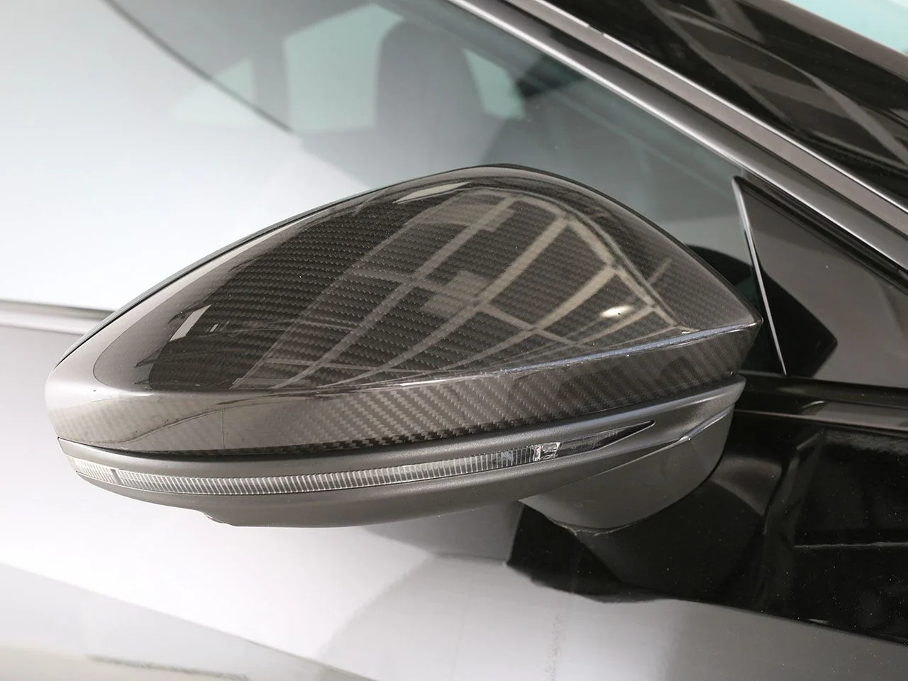 Used 2024 Black Audi 4.0T Performance image 14