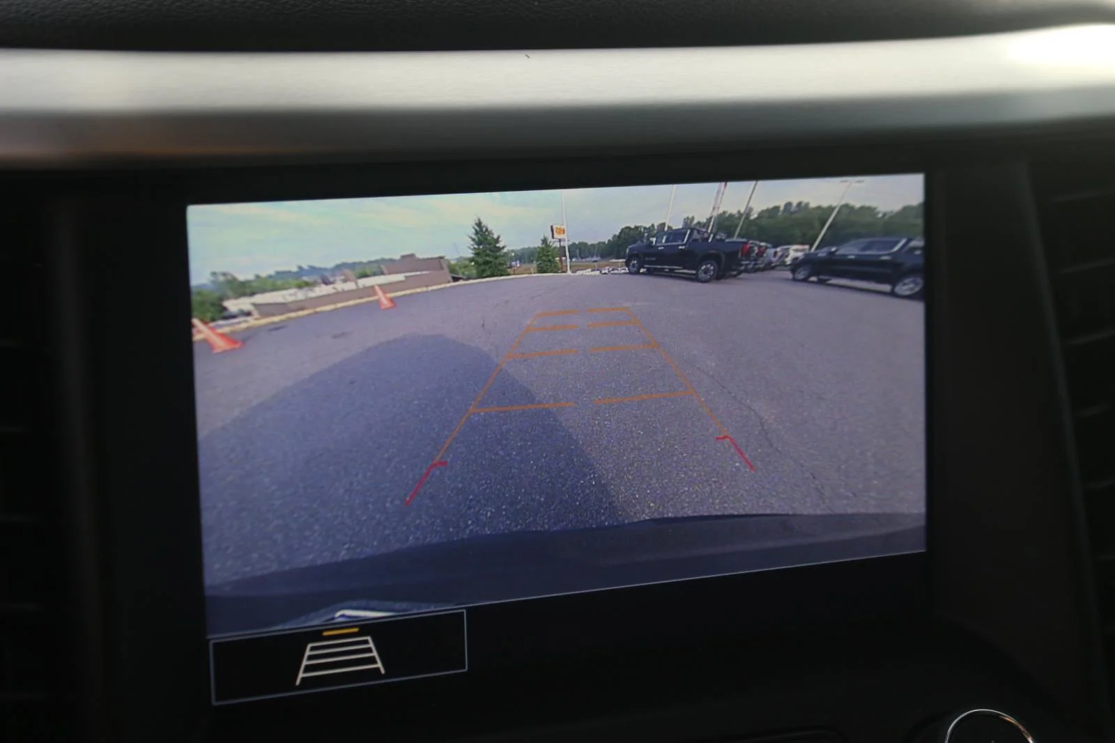 Used 2020 SMOKEY QUARTZ METALLIC GMC SLT image 27