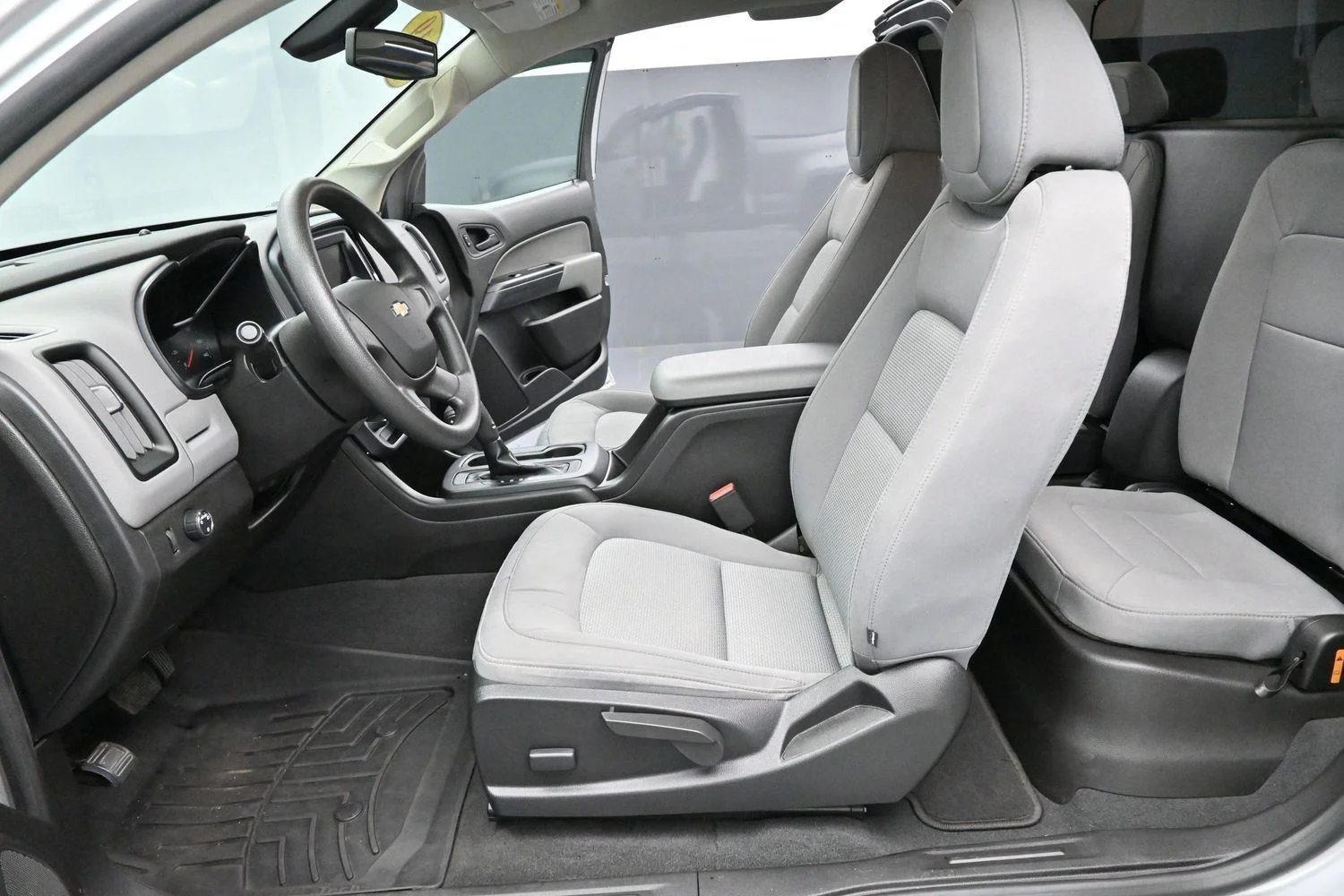 Used 2019 SILVER ICE METALLIC Chevrolet 2WD Work Truck image 12