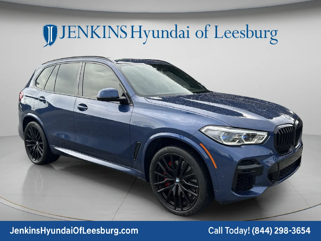 Used 2023 Blue BMW M50i image 1