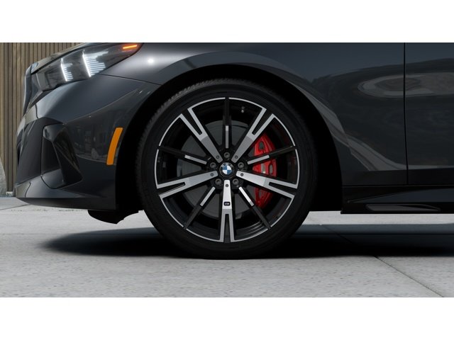 New 2027 Dark Graphite Metallic BMW 530i image 7