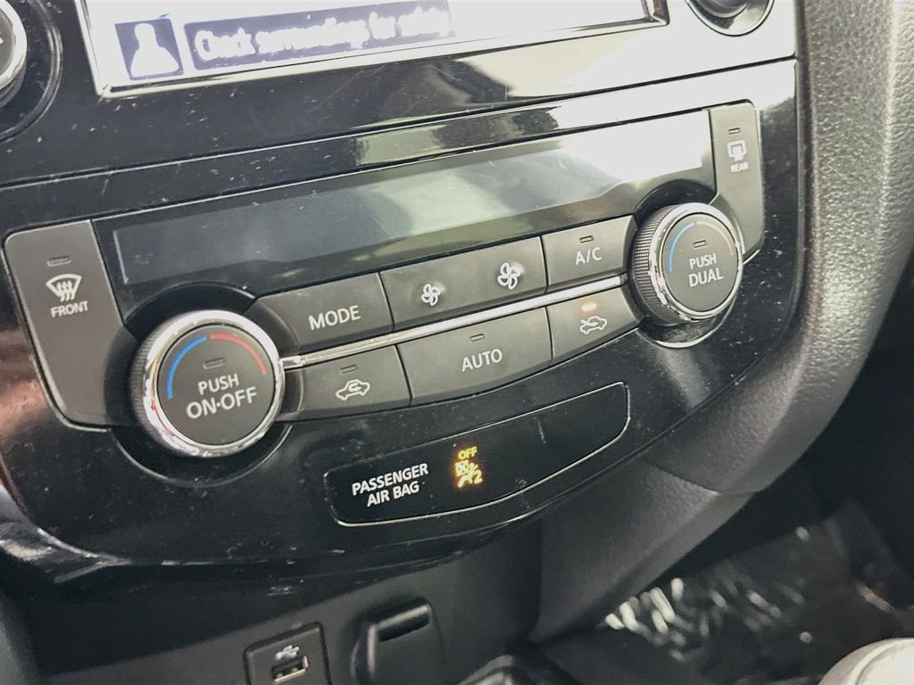 Used 2016 Magnetic Black Nissan SV image 17