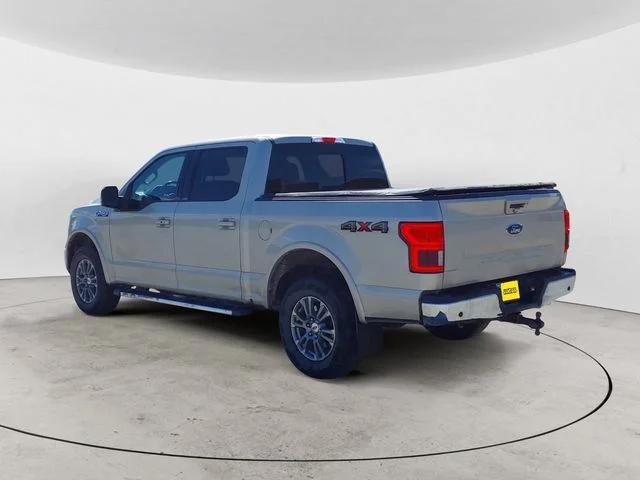 Used 2018 White Gold Ford Lariat image 3