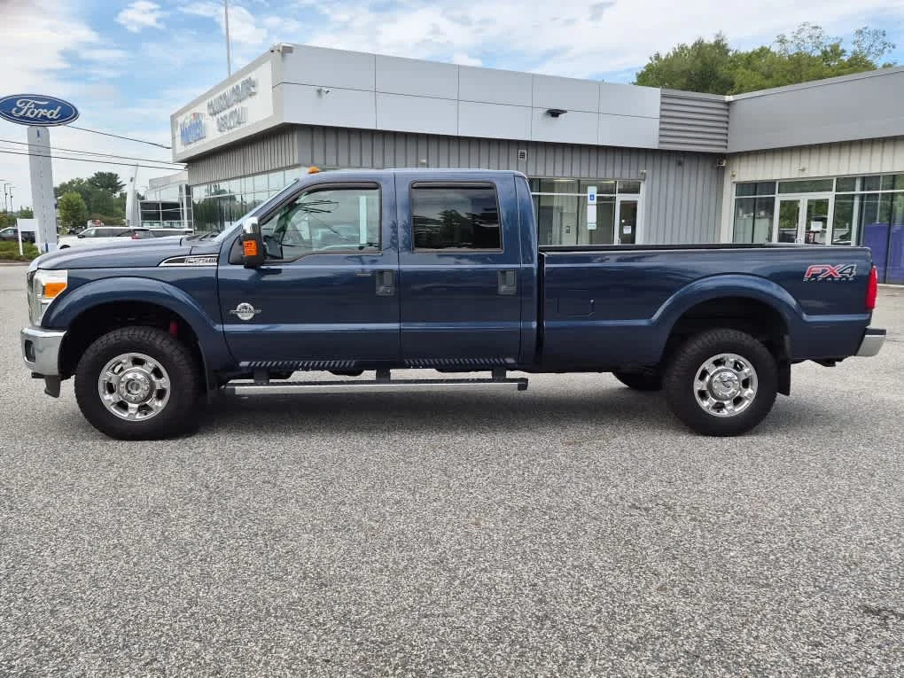 Used 2016 Blue Jeans Metallic Ford XLT image 5