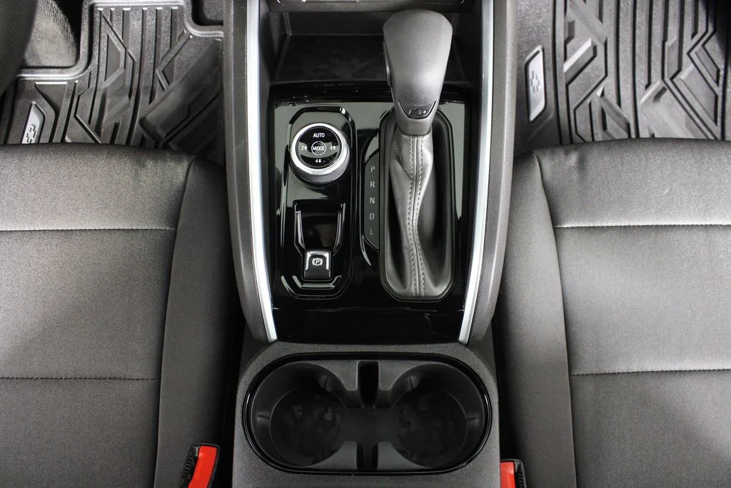 Used 2023 Black Chevrolet Trail Boss image 25