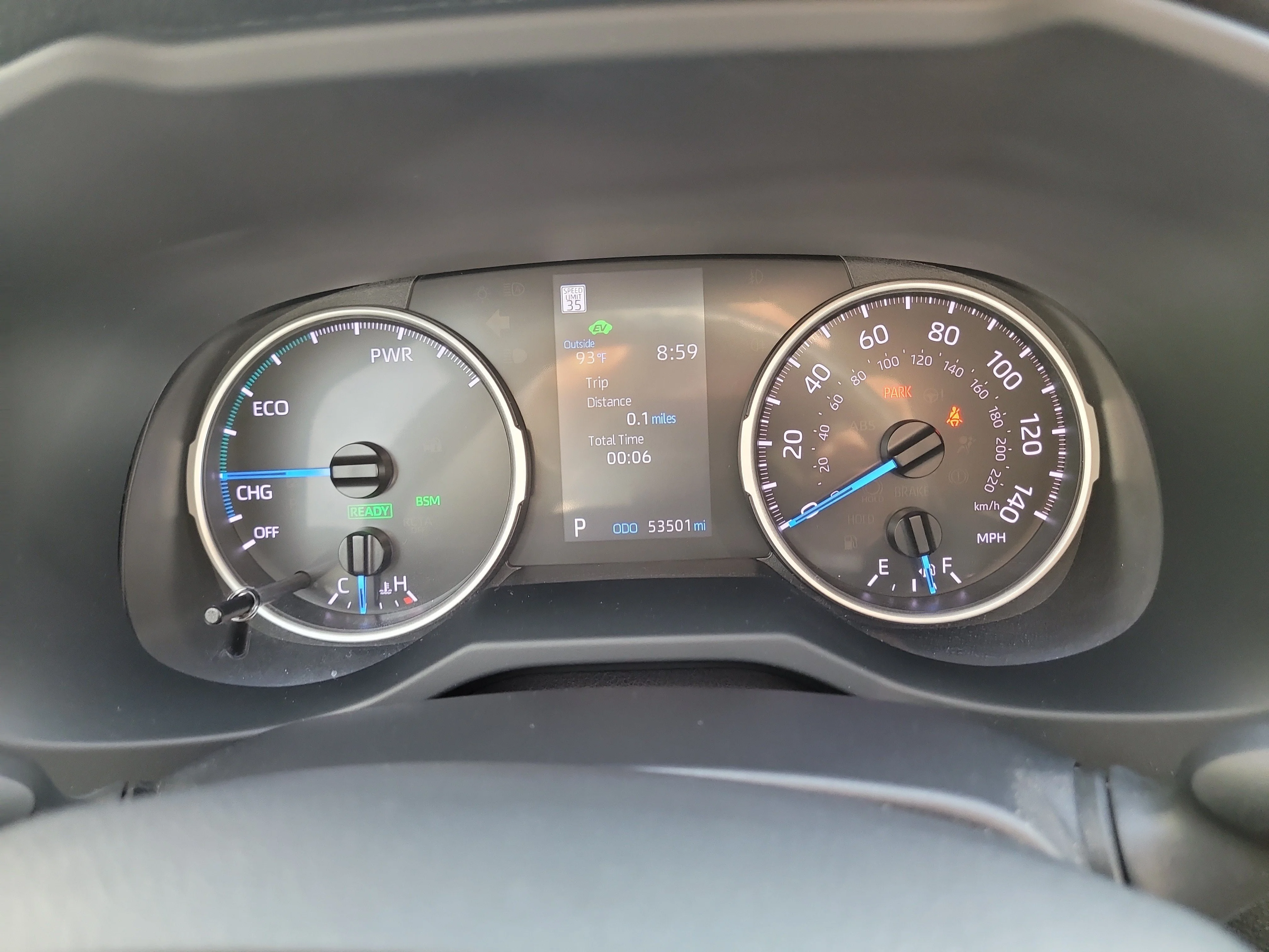 Used 2022 White Toyota Hybrid LE image 29