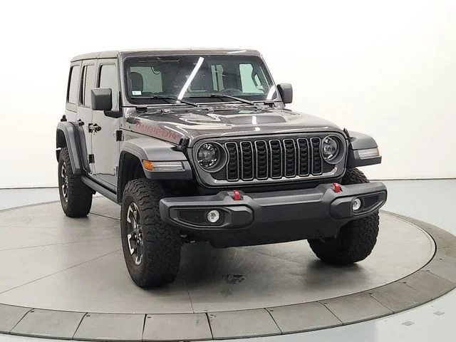 Used 2025 Gray Jeep Rubicon image 3
