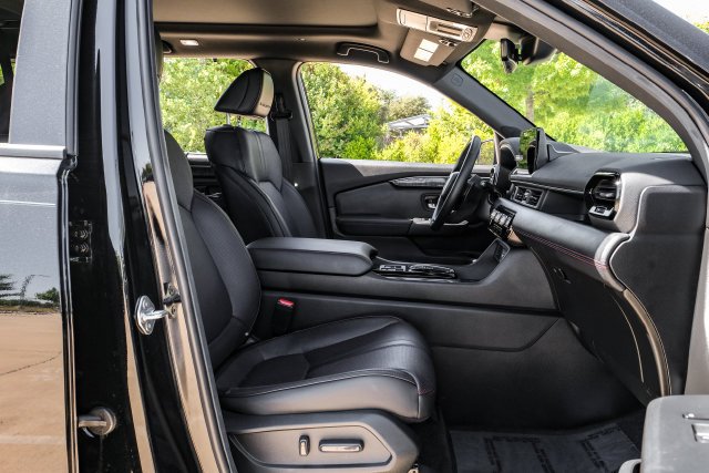 Used 2025 Black Honda Black Edition image 47