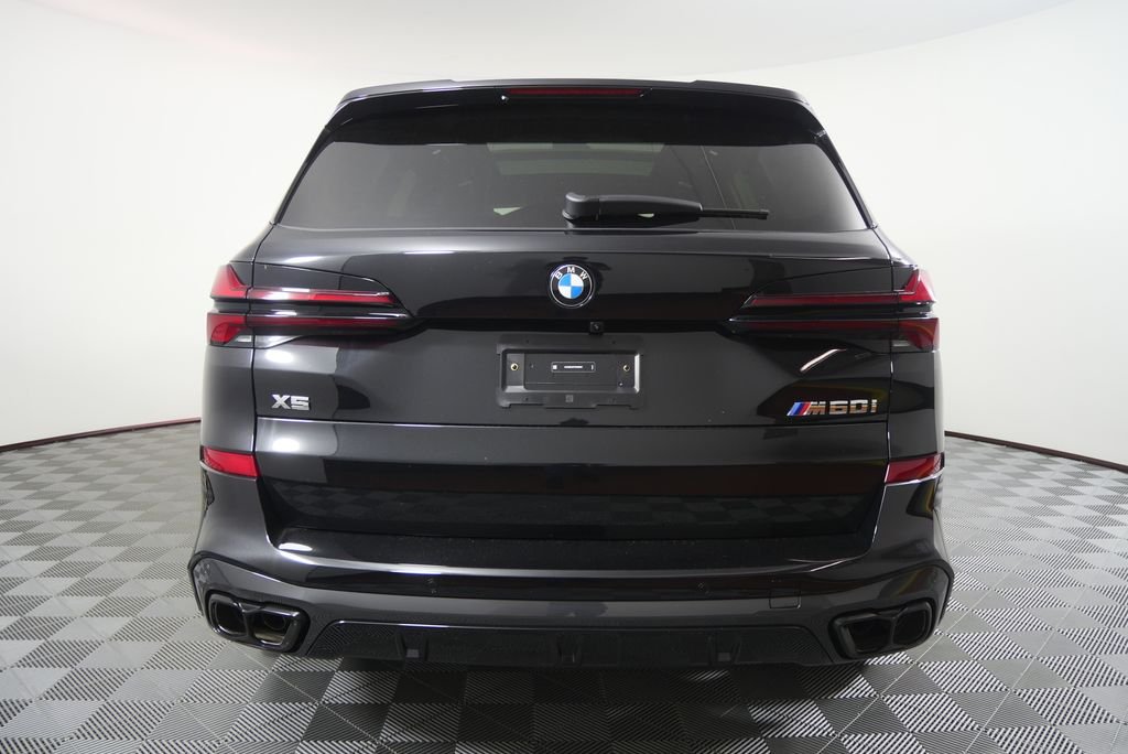 New 2026 Black Sapphire Metallic BMW M60i image 4