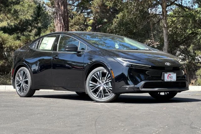 New 2027 Inked Toyota  XLE image 2