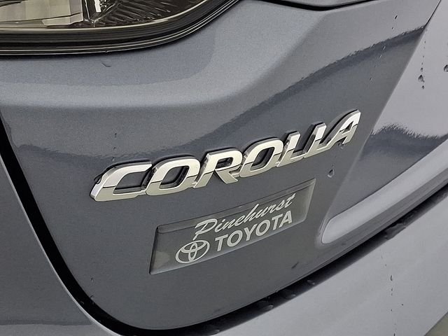 Used 2025  Toyota XSE image 37