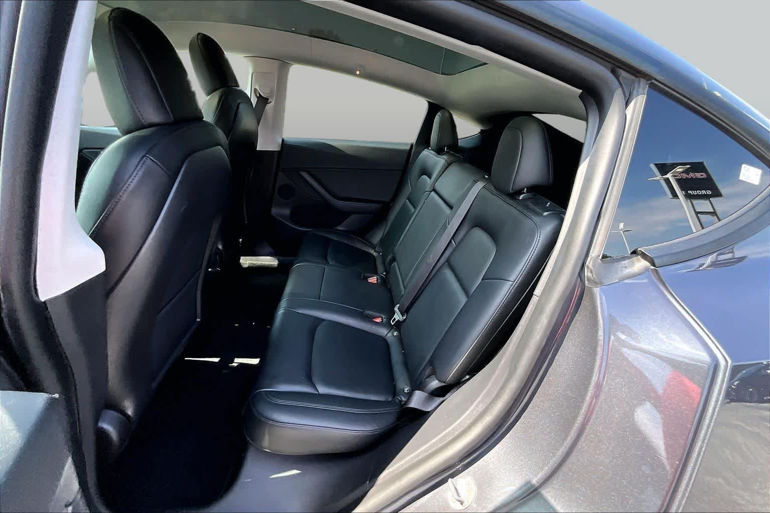 Used 2021 Midnight Silver Metallic Tesla Long Range image 18