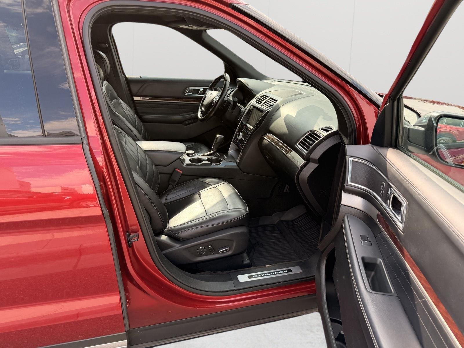 Used 2017 Ruby Red Metallic Tinted Clearcoat Ford Platinum image 12
