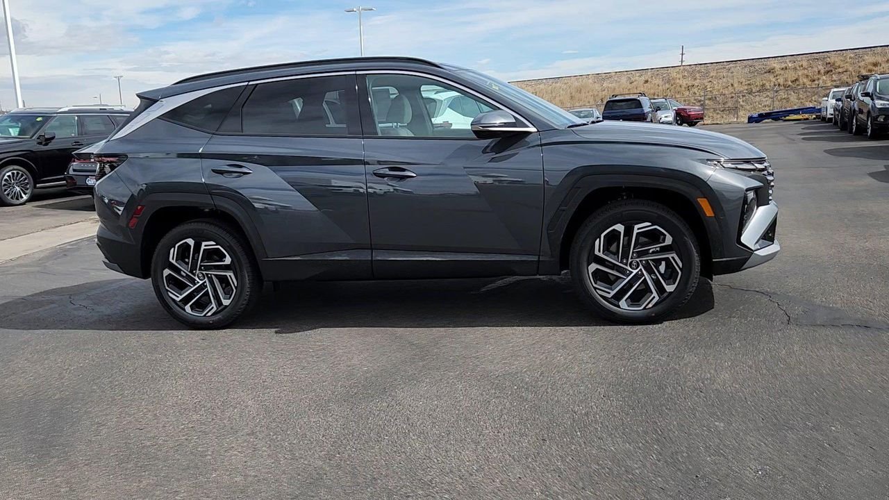 New 2026 Ecotronic Gray Hyundai Limited AWD image 3