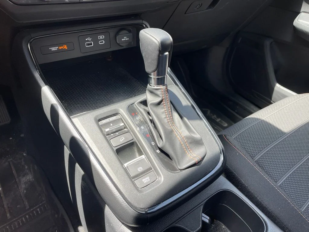 Used 2023 Lunar Silver Metallic Honda Sport image 9