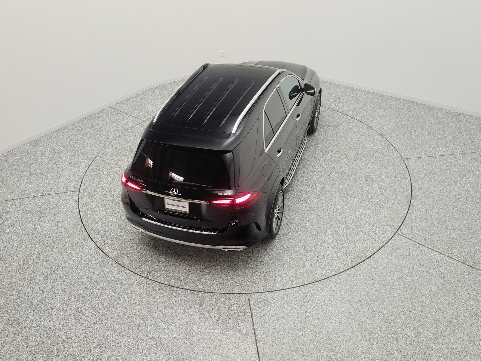 Used 2024 Black Mercedes-Benz GLE 350 4MATIC® SUV image 14