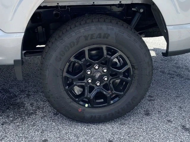 New 2026 Silver Ford XLT image 7