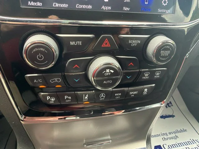 Used 2021 Blue Jeep 80th Anniversary 4x4 image 37