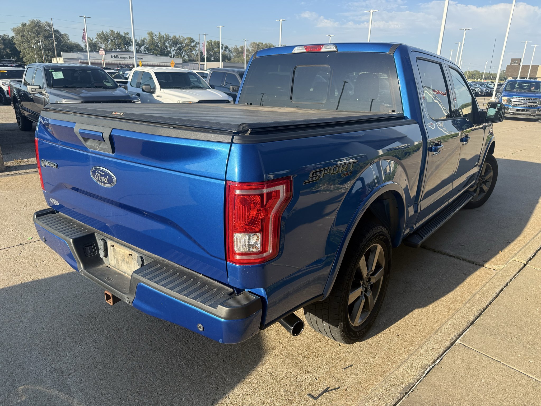 Used 2015 Blue Flame Metallic Ford XLT image 6